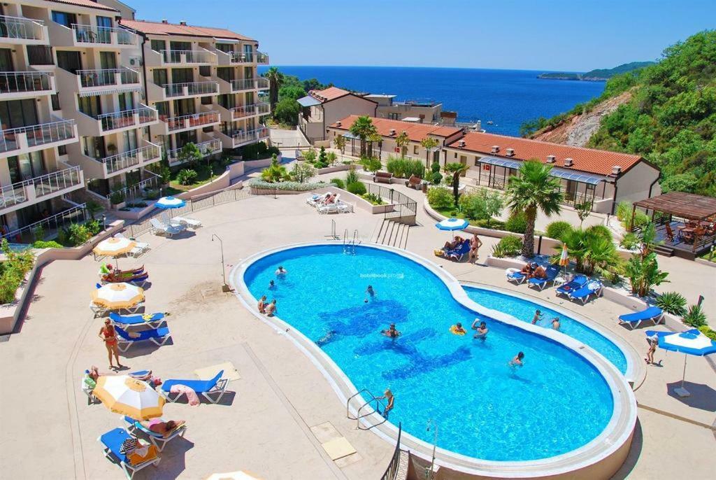 Appartamento BH Rialto Sveti Stefan Esterno foto